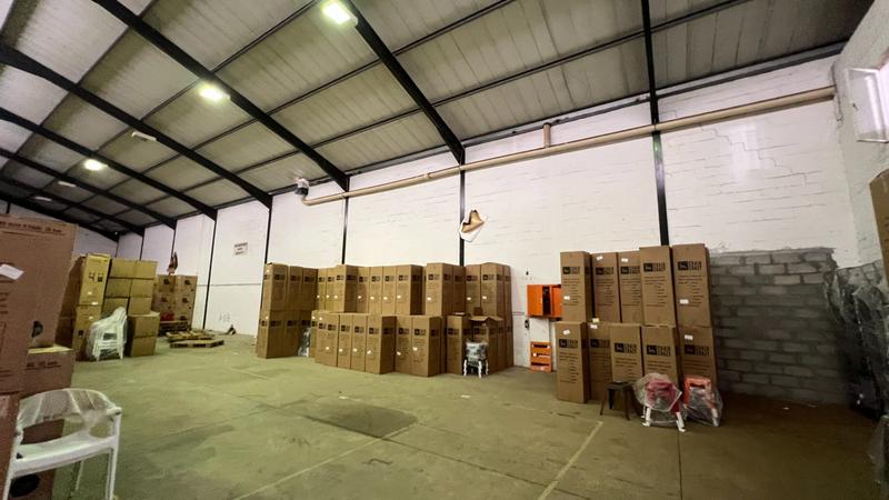 To Let commercial Property for Rent in Montague Gardens Western Cape